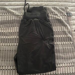 Lululemon joggers